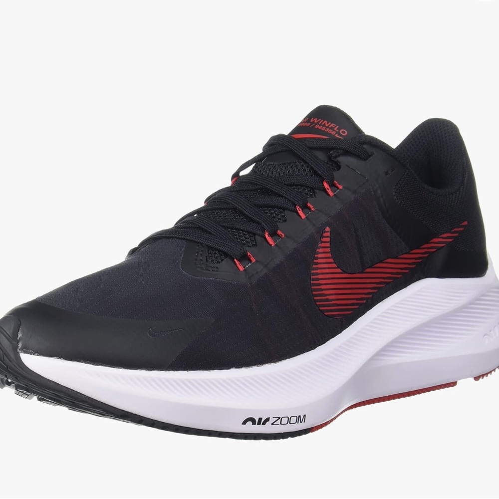 Nike mens Air Zoom Winflo 8 sneakers tennis shoes